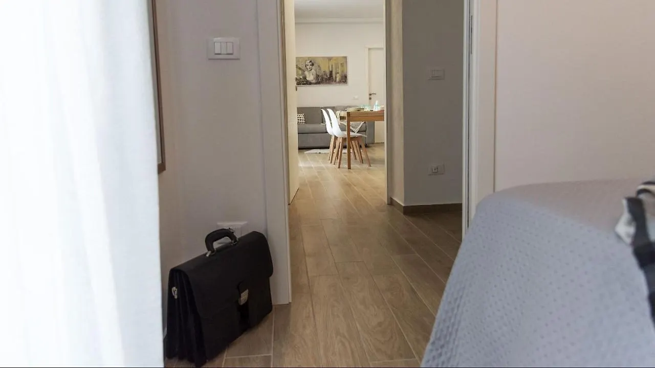 Apartament La Casa Di Marty Per 6 Torre del Lago Puccini